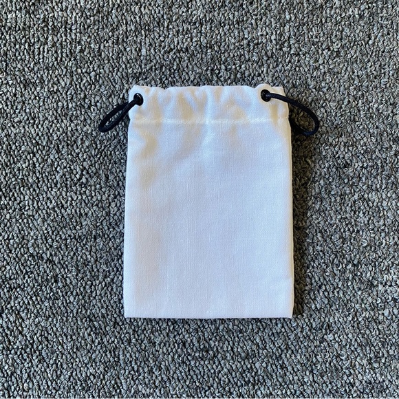 CHANEL Makeup Mini Bag (No 5) - Picture 6 of 6